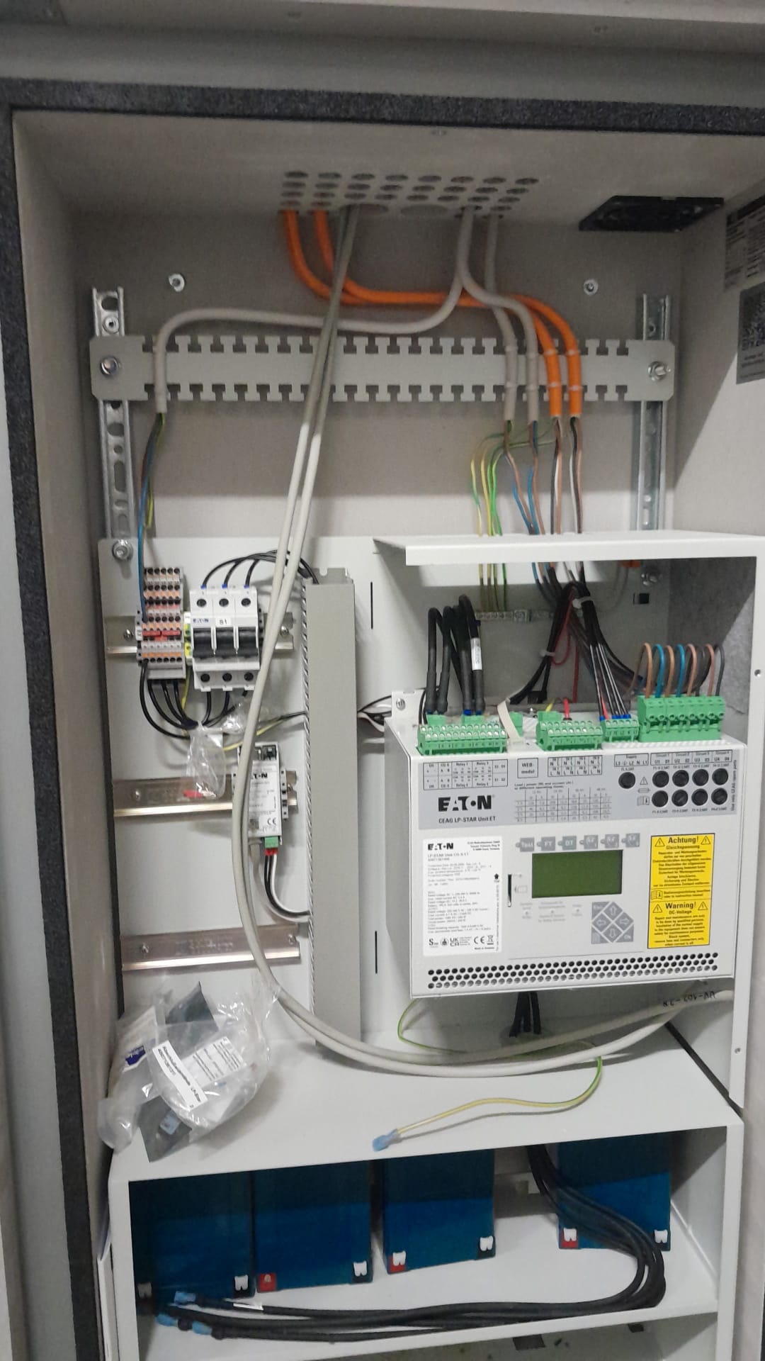 Centrálny zdroj núdzového osvetlenia – elektro služby Bratislava